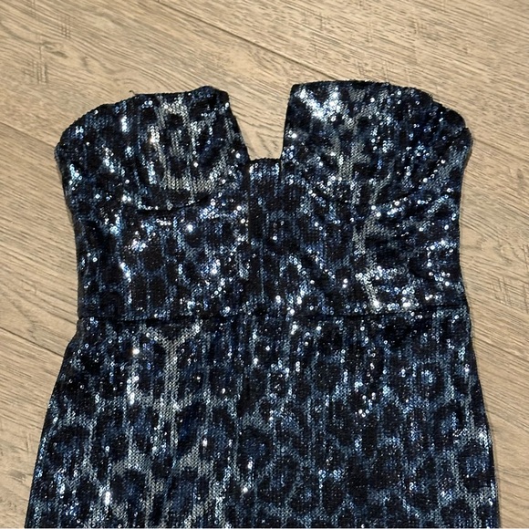 Zara Blue, Grey, Black Animal Print Sequins Strapless Dress Size Medium - Picture 7 of 16